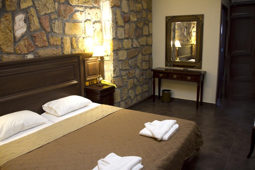 Iris Spa Loutra Edipsou  Pokoj fotografie